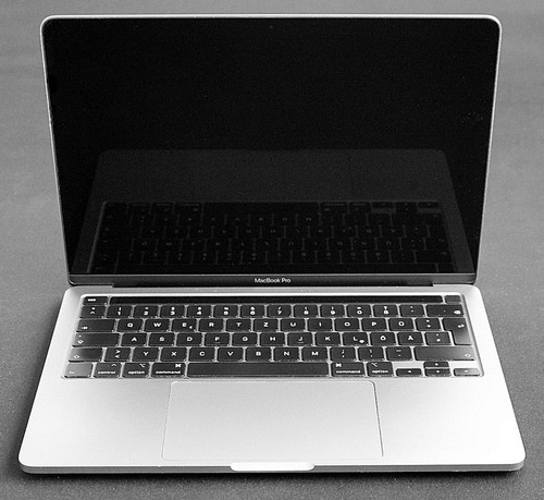 Apple macbook pro 2020 2 - apple,