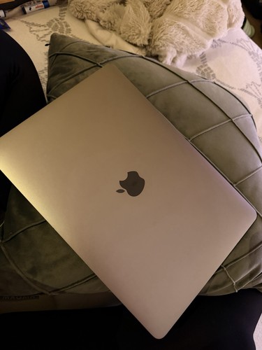 Macbook pro 2016 - touch, bar